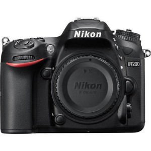 Nikon D7200 24 MP DSLR Camera (AF-S 18-105mm VR Kit Lens)